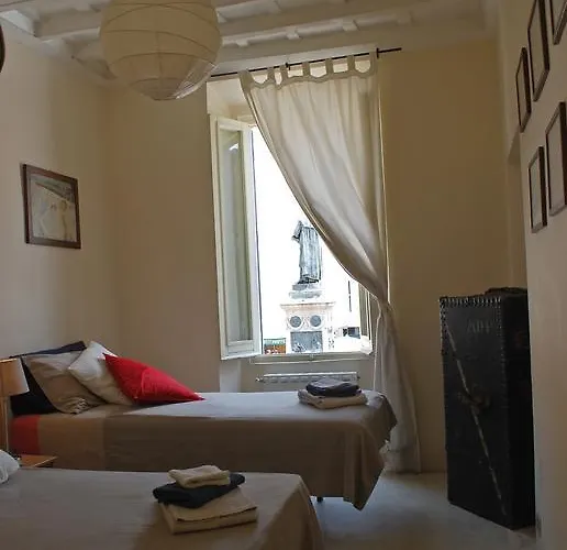Piazza Farnese Апартаменты